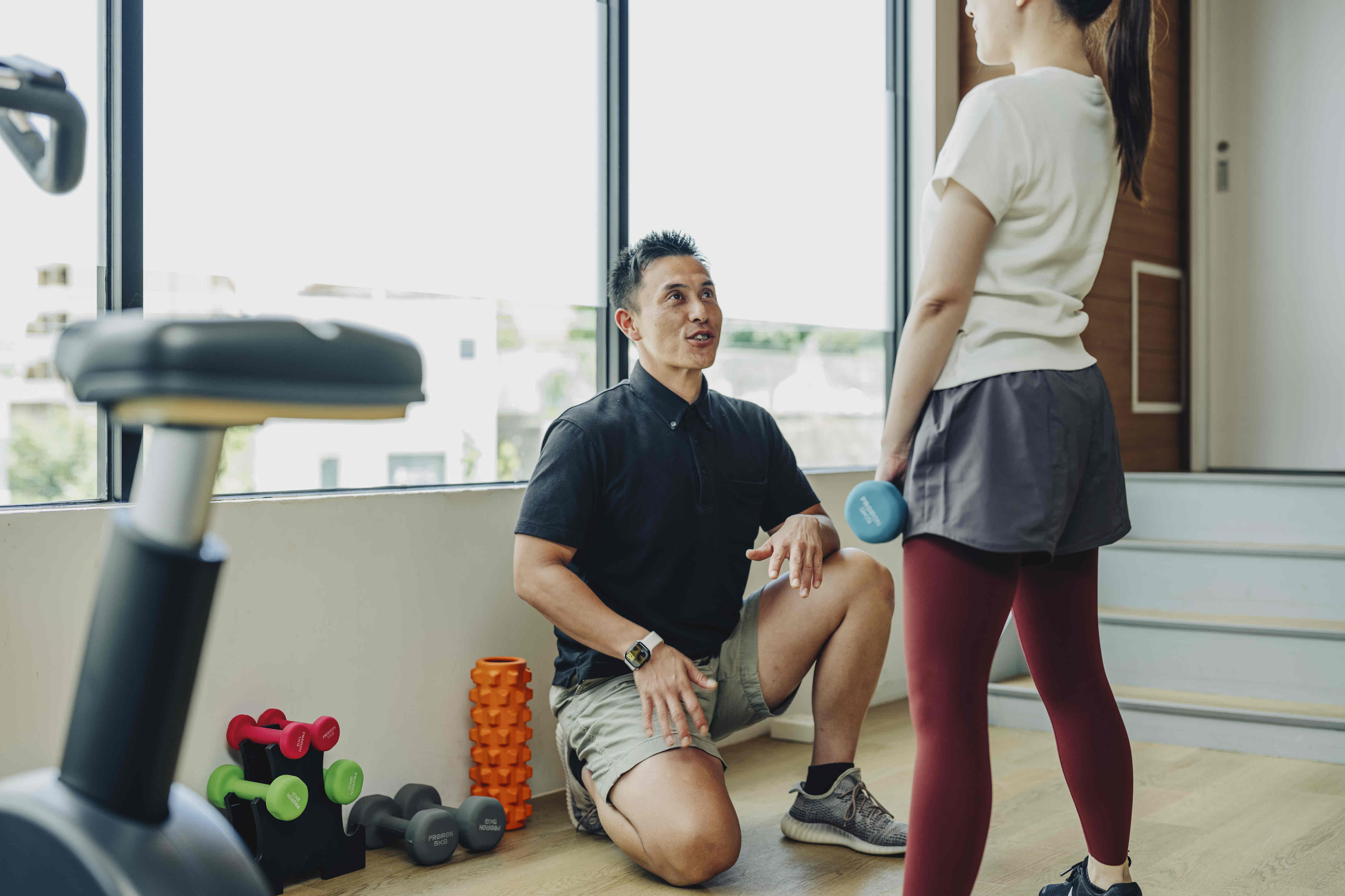 fiato fit 健軍店の6か月ダイエットコースを象徴するやわらかな空間イメージ